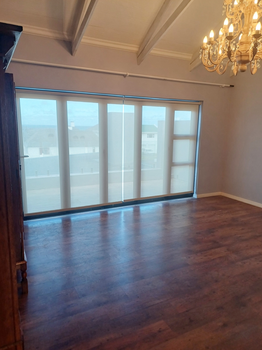 4 Bedroom Property for Sale in Agulhas Western Cape